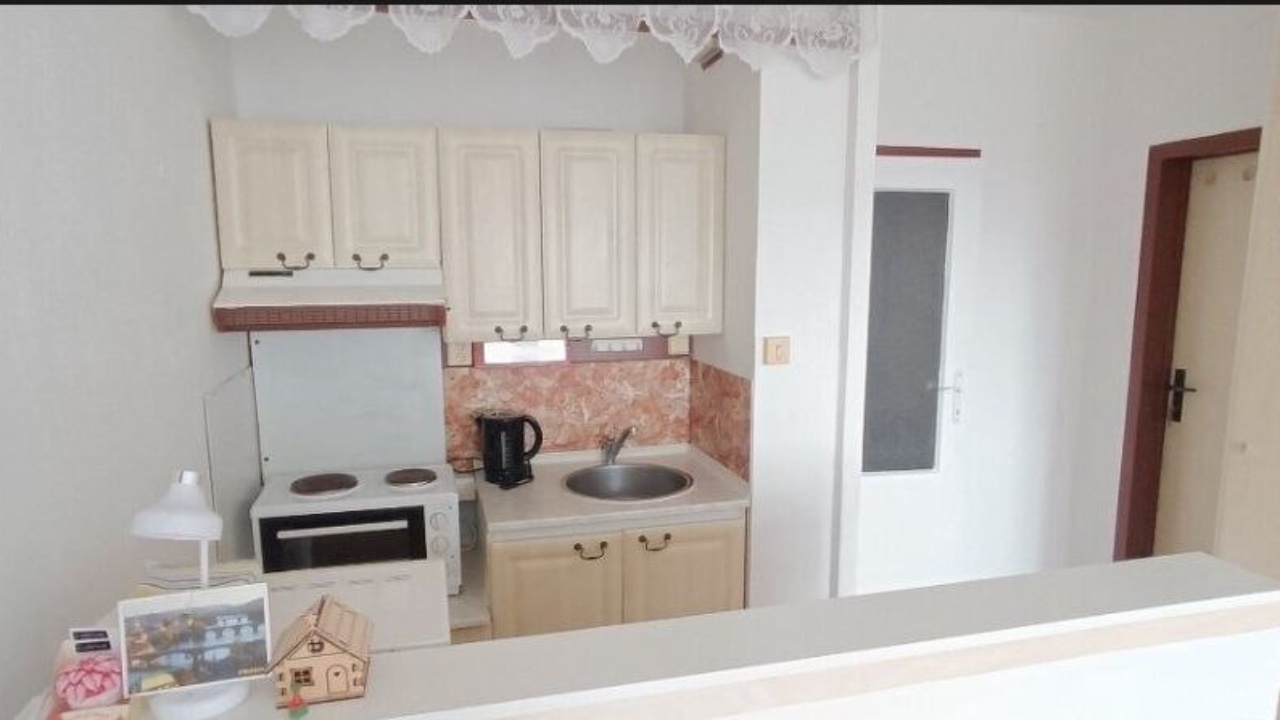 Property slide 4
