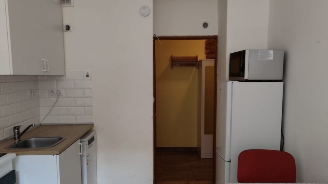 Property slide 4