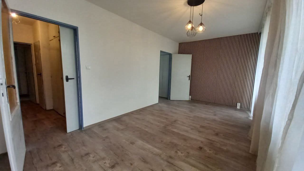 Property slide 5